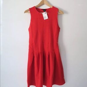 🆕H&M Super Red Christmas soft midi dress XS, S